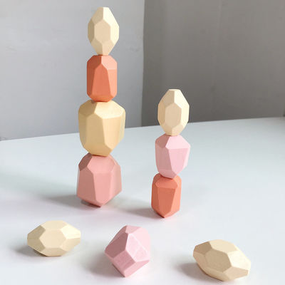 Las unidades de creación de madera los 4cm de la arquitectura nórdica de los niños empiedran el amontonamiento del juguete del juego