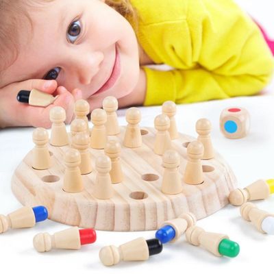 el bebé de madera de los 5.5cm Montessori juega el juego de ajedrez del Matchstick de la memoria