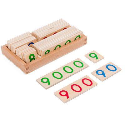 los números de madera de los 3.5cm desconciertan la cuenta de las ayudas a la ense6anza de la matemáticas de la tarjeta para los niños