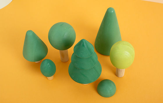 Bloques de madera no tóxicos del arco iris los 7cm Forest Trees Wooden Tree Blocks