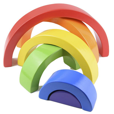 Siete apilador de madera Toy Jengle Arched del arco iris del color 13.5cm