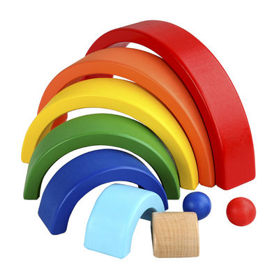 Siete apilador de madera Toy Jengle Arched del arco iris del color 13.5cm