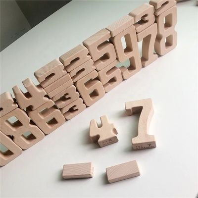 Juguetes de madera educativos ISO9001 de Digitaces de la matemáticas de los bloques del alfabeto y del número