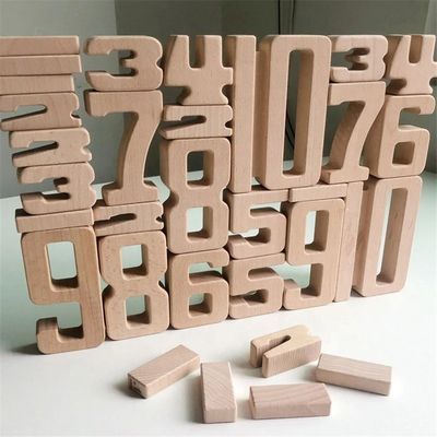 Juguetes de madera educativos ISO9001 de Digitaces de la matemáticas de los bloques del alfabeto y del número
