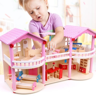 tradicional rosado de los 24cm Mini Wooden Doll House Toys coloreado