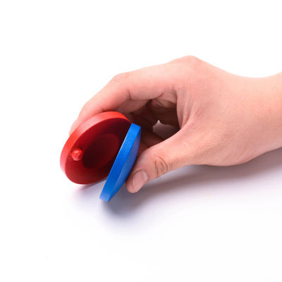 El instrumento de madera del bebé del sistema de la música de las castañuelas redondas ayuda a la ense6anza a niños