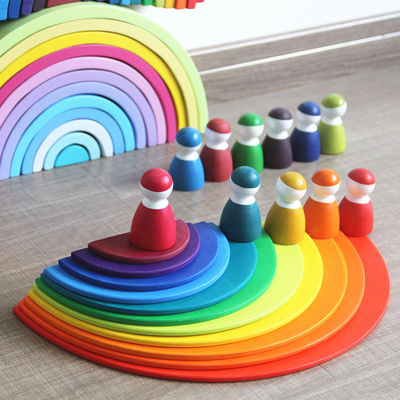 sistema en colores pastel grande del bloque del arco iris de la jerarquización del apilador del arco iris de los 6cm