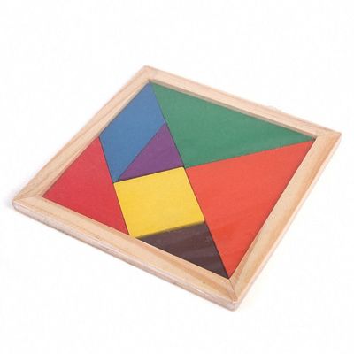 El bebé de madera del cuadrado el 11cm Montessori juega el rompecabezas de 7 pedazos