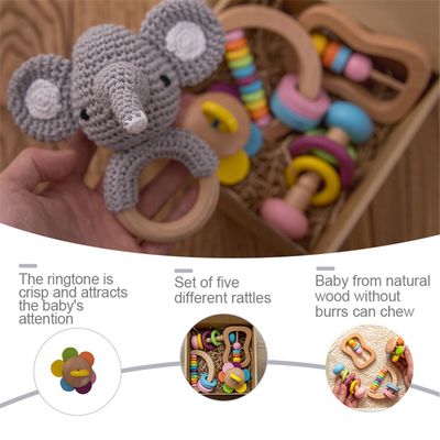 Grado de madera el echar los dientes Toy Wooden Rattle Teether Food de Soother el 11.6cm del traqueteo