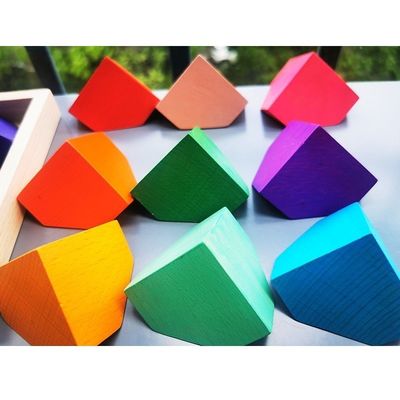 piedra de madera del rompecabezas de madera de la flor del arco iris de 2300g los 4cm que apila el juego