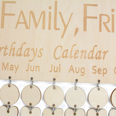 OEM colgante de madera del calendario del cumpleaños del color beige ISO9001