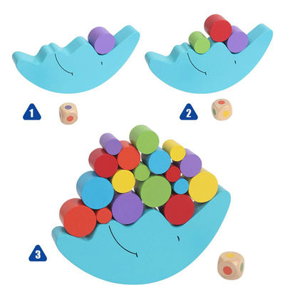 Juego de madera de la balanza de la luna de Montessori para el aprendizaje temprano