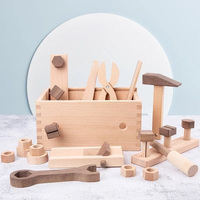 Sistema de herramienta multifuncional de madera de la reparación de Montessori para los muchachos