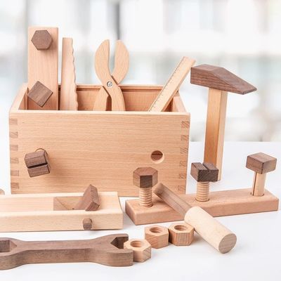 Sistema de herramienta multifuncional de madera de la reparación de Montessori para los muchachos