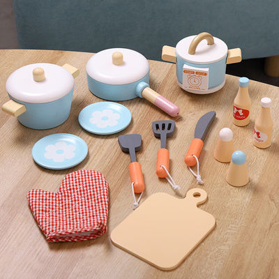 La educación temprana de los niños unisex de madera finge los juguetes de la cocina