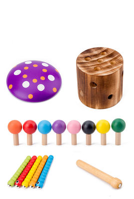 Captura de madera el juego del gusano para el entrenamiento de la coordinación del ojo de la mano de los niños