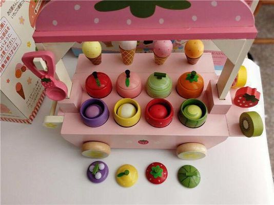 Máquina de madera del cono de helado de la simulación de los niños