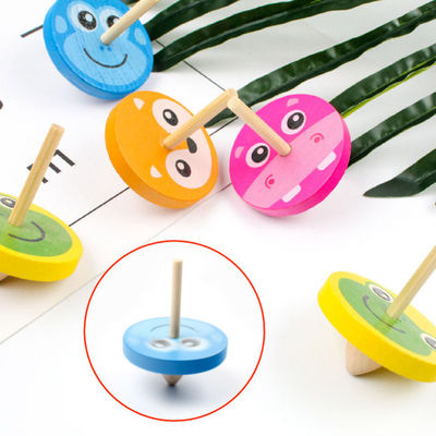 Girocompás de madera Toy Wheel For Stress Relieving del arco iris de los niños