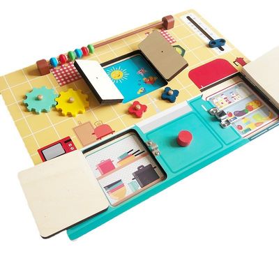 Tablero de madera de la actividad de Montessori del desarrollo de la cognición de los niños