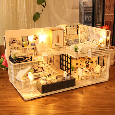 Muebles miniatura Kit For Children Birthday de las casas de muñecas de madera de DIY