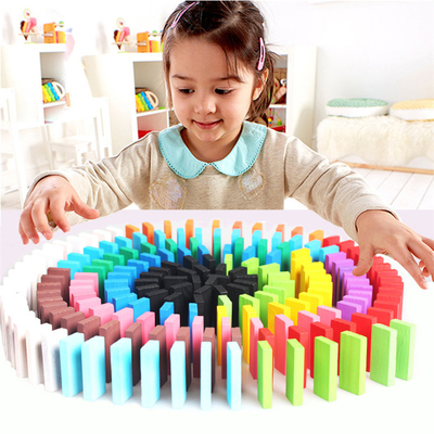 Unidades de creación de madera 120Pcs de los dominós del arco iris para los niños educativos