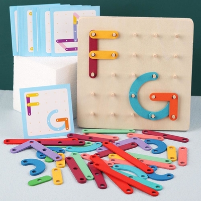 Educación de madera educativa Toy Toy Jigsaw Board Game Child del rompecabezas del tablero del clavo de la educación temprana de madera geométrica de Montessori