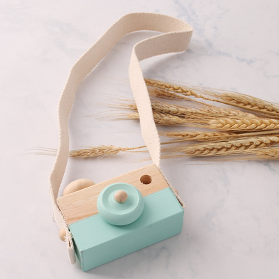 Hagamos 1Pc al bebé de madera que los juguetes forman los juguetes de Montessori de los colgantes de madera de la cámara para regalo de madera del oficio de enfermera de Diy de los niños el actual