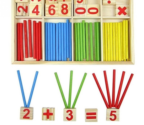 La figura bloquea la cuenta del regalo educativo de los niños de Montessori de los juguetes de madera