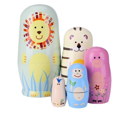 Regalos hechos a mano de los niños de Matryoshka de la muñeca rusa de madera