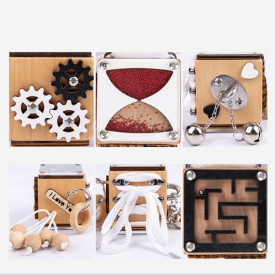 Montessori de madera juega el cubo ocupado para los niños viaja educativo