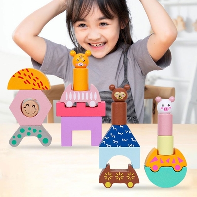 El camión de madera del tren forma DIY Toy For Preschool Toddler educativo