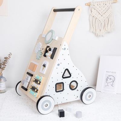 Simulación de entonado de colores que desbloquea cognoscitiva Walker Toy Montessori ocupado