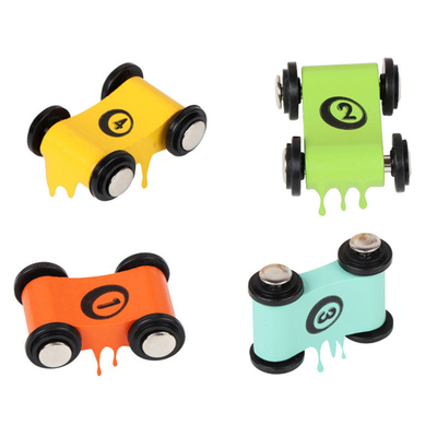 Mini Inertial Return de los cuatro de la pista niños de madera del planeador