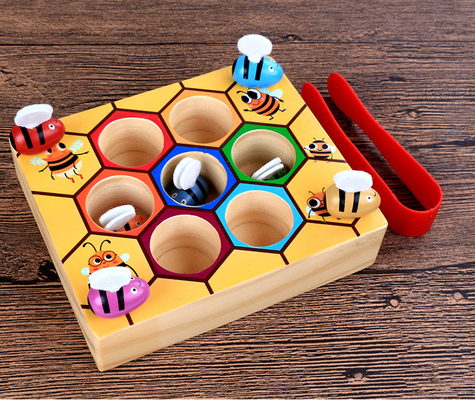 Cognición de Toy Intelligence Catch Bee Color del bebé del juego de la colmena de Montessori