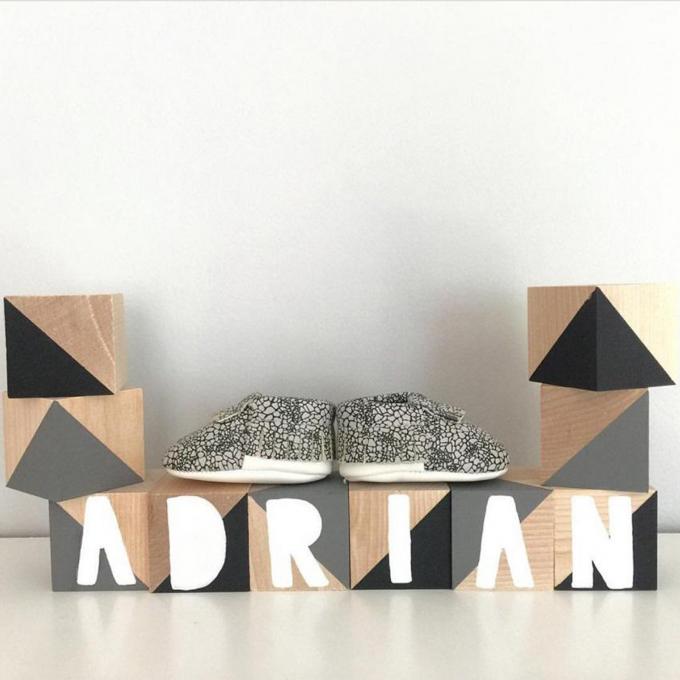 rompecabezas del bebé de 10pcs Mini Wooden Cubes Square Blocks que hace la pintura que anhela de madera para los juguetes de las aficiones de los niños de los proyectos de los artes DIY