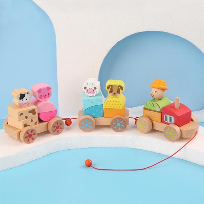 El camión de madera del tren forma el juguete educativo de DIY para los niños preescolares del niño